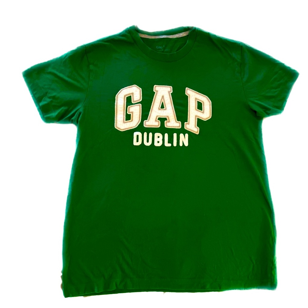 GAP Men’s Green Dublin Embroidered Logo Tee size Small St. Pattys Day!